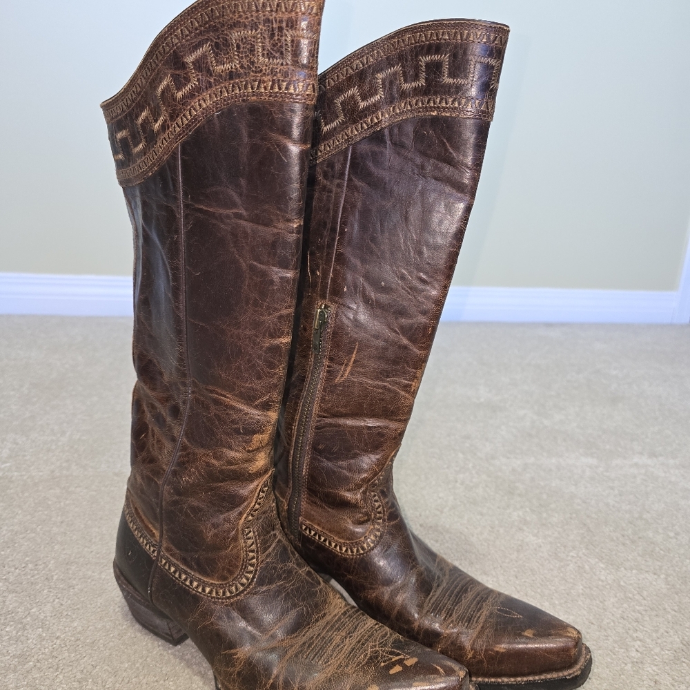 Ariat Brown Leather Cowboy Boots
